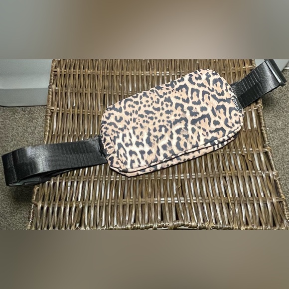 Apana Leopard Print Belt Bag - Black and Tan - Picture 1 of 4